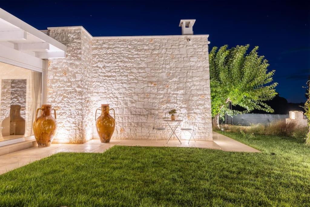 Tenuta Traghetto Остуни Экстерьер фото